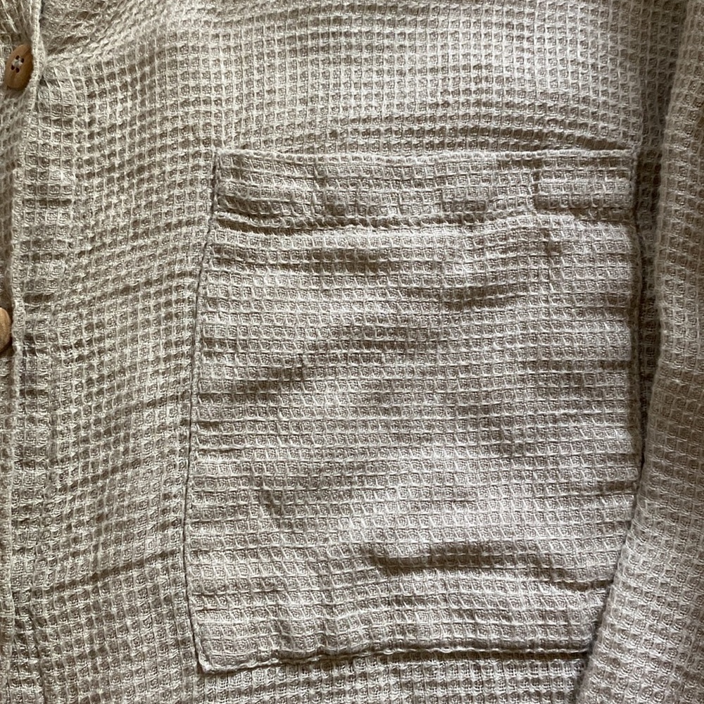 Vika Waffle Linen Button Down Shirt - Picture 6 of 9